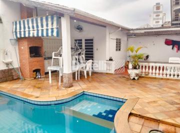 Casa · 181m² · 3 Quartos · 3 Vagas · Casa à venda, 3 quartos, 1 suíte, 3 vagas, Jardim Independência - Taubaté/SP