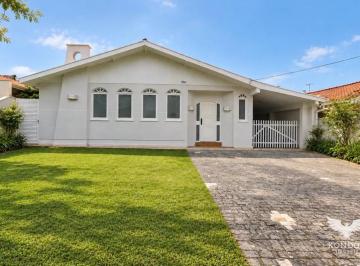 4483809_0.jpg · Casa em condominio em SANTA FELICIDADE com 412m²