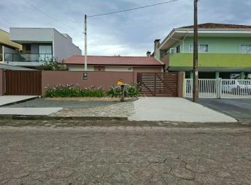 8b879b502c6491145e4e32de33bbceea3f04fac1 · Casa com 3 dormitórios para alugar por R$ 1.300/dia - Brejatuba - Guaratuba/PR