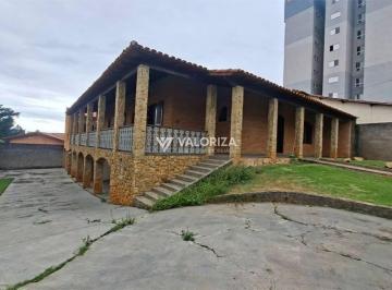 11bd6b5e323ddeec67d9854f70d2e0c0d2034302 · Casa térrea à venda com 4 dormitórios e edícula no Jardim Morumbi
