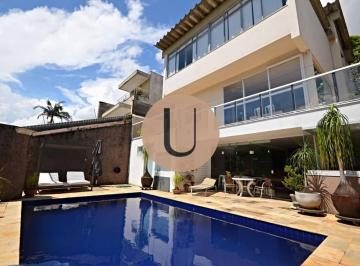 4e913df8be2277c35a806ce8ee2342c4e6c035f3 · Casa com área Gourmet e Piscina Próximo da Estação SP MORUMBI