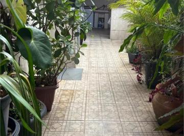 Imagem Principal · Sobrado à venda – conforto e espaço para toda a família