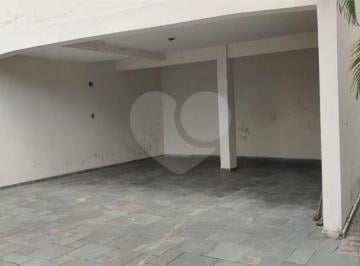 Imagem Principal · Imóvel de 238m² em terreno de 500m² com 4 dormitórios, 1 suíte e até 8 vagas
