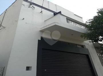 Imagem Principal · Casa à venda com 6 quartos em Vila Ipojuca, São Paulo