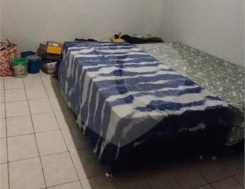 Imagem Principal · Casa de 300m2 com 4 dormitórios sendo 2 suíte e 1 vaga de garagem