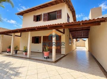 Casa · 195m² · 3 Quartos · 3 Vagas · Sobrado 80m do mar em Gaivotas - Matinhos