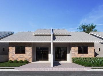 Casa · 62m² · 2 Quartos · 1 Vaga · Blumendorf