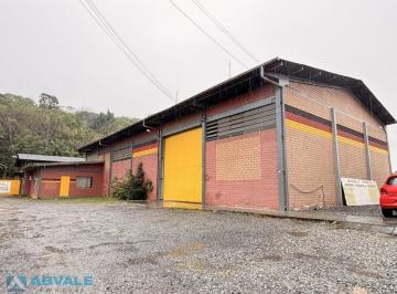 Comercial · 500m² · Galpão para Alugar na BR-470 em Blumenau – 515 m², Pé-Direito de 6 Metros e Pátio para Caminhões