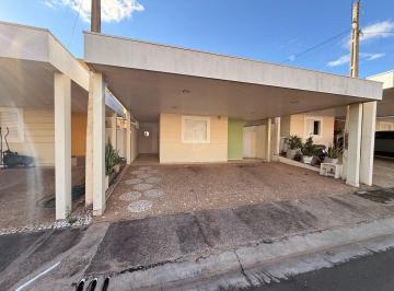 Casa · 20m² · 3 Quartos · 2 Vagas · Casa em Jardim Maria Martha, Marília/SP de 20m² 3 quartos para locação R$ 2.500,00/mes