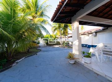 Casa · 305m² · 4 Quartos · Casa em Recreio Ipitanga, Lauro de Freitas/BA de 305m² 4 quartos à venda por R$ 2.100.000,00