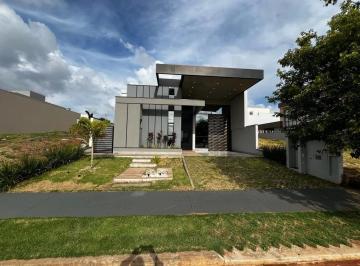 Casa · 190m² · 3 Quartos · 4 Vagas · Casa em Jardim Flamingo, Marília/SP de 190m² 3 quartos à venda por R$ 950.000,00