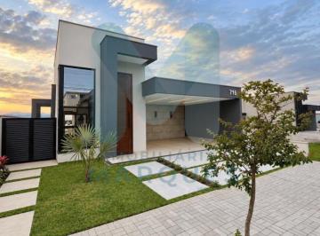 Casa · 250m² · 3 Quartos · 2 Vagas · Casa em Residencial Alta Vista 2, Caçapava/SP de 250m² 3 quartos à venda por R$ 900.000,00
