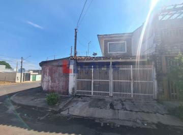 Casa · 100m² · 2 Quartos · 2 Vagas · Casa Padrão em São Carlos