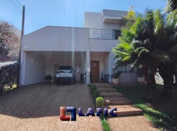 Casa · 325m² · 4 Quartos · 3 Vagas · Casa Padrão em São Carlos