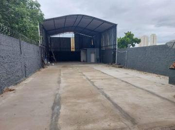 Casa · 100m² · 7 Vagas · Barracão Comercial para Aluguel na Vila Rezende, em Piracicaba