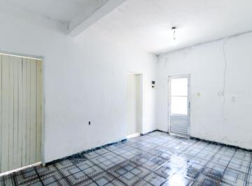 img0 · Casa com 3 Quarto(s) e 1 banheiro(s) para Alugar, 50 m² por R$ 1260 / Mês