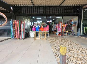 Comercial de 2 quartos, Ceilândia · Loja com casa 2 quartos em rua vazada para venda na Qno 2 Setor O Ceilândia norte
