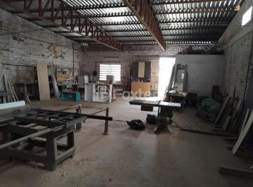 d301316dbd907dd78a641b84773a42df.jpeg · Galpão / Depósito / Armazém / Pavilhão, 277 m², em Centro