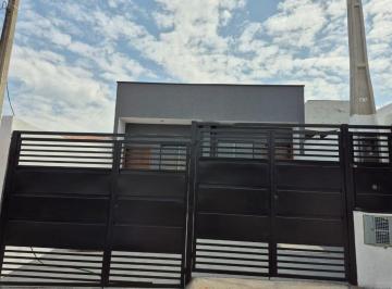 Casa · 40m² · 1 Quarto · 1 Vaga · Casa à venda no bairro Jardim Santa Esmeralda - Sorocaba/SP
