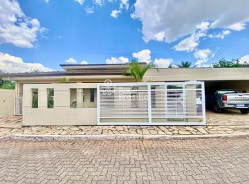 Casa · 400m² · 5 Quartos · 6 Vagas · CASA REFORMADA PARK WAY 5 QUARTOS SENDO 4 SUITES CONDOMINIO PARK DAS ARVORES QUADRA 01 PARK WAY ALU