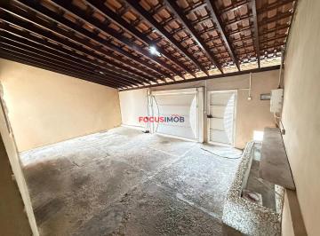 Casa de 3 quartos, Itapira · Casa localizada no Bairro Brás Cavenaghi