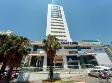 Comercial , Águas Claras · Sobreloja com 50m², com banheiro, divisão, copa e ar condicionado, para aluguel