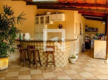 Casa de 3 quartos, Itatiba · Casa de 190 m² com 3 quartos à venda em Nova Itatiba