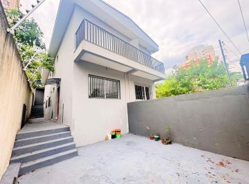 Casa de 3 quartos, São Paulo · Casa para alugar na Vila Gomes com 3 suítes e 2 vagas