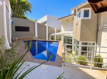 Casa · 300m² · 2 Quartos · 4 Vagas · Casa à venda e para locação em Alphaville, localizada no Alphaville 03.
