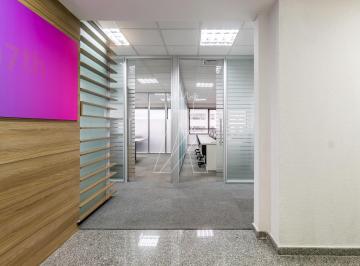 Comercial · 170m² · 3 Vagas · CEA ARAGUAIA Excelente Sala Comercial Mobiliada em Alphaville!