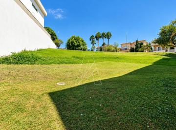 Terreno · 606m² · Terreno à venda em Alphaville, localizado no Residencial Gênesis I.