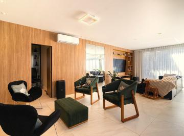 Casa · 319m² · 4 Quartos · 4 Vagas · Casa mobiliada para venda em Alphaville - Condomínio Residencial 04!!!