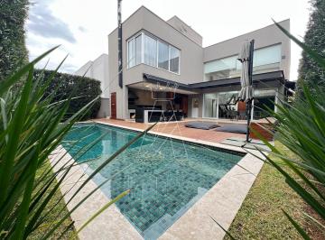Casa · 380m² · 4 Quartos · 6 Vagas · Casa para venda em Alphaville, localizada no condomínio Vila Solaia