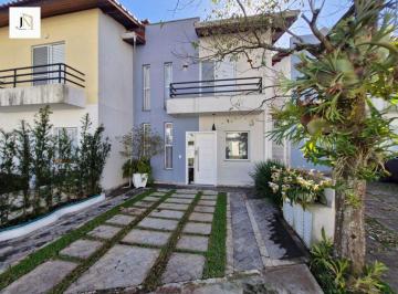 Casa · 130m² · 3 Quartos · 2 Vagas · Casa em Condomínio Fechado Granja Viana