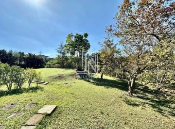 Casa · 322m² · 4 Quartos · 4 Vagas · Cond Granja Viana II (Glebas IV/V) - 4 dorms / 1ste, Linda casa, piscina, escritório, lareira, pomar