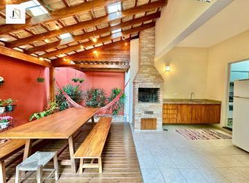 Casa · 172m² · 4 Quartos · 3 Vagas · Casa em Condomínio fechado Granja Viana