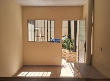 Foto 01 · CASA PARA LOCAÇÃO NA AVENIDA OURO FINO!