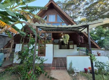 Casa · 65m² · 1 Quarto · 3 Vagas · Chalé a Venda no Parque Rio Abaixo em Atibaia