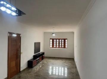 Casa de 3 quartos, São Paulo · Casa para alugar na Vila Sônia com 3 quartos sendo 3 suítes.