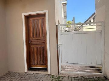 Casa · 132m² · 3 Quartos · Casa 3 dorms sendo 1 suíte pra venda próximo ao Jardim Satélite
