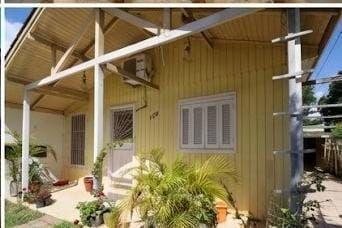 Photo 1 · Casa com 5 quartos à venda na Benjamin Franklin, Harmonia, Canoas