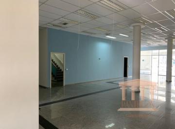 l0563a.jpg · Comercial - Centro