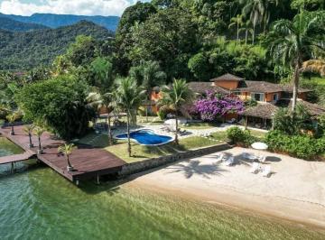 Casa · 5 Quartos · 4 Vagas · CASA DE LUXO PÉ NA AREIA PARA LOCAÇÃO POR TEMPORADA | CONDOMÍNIO CAIEIRINHA