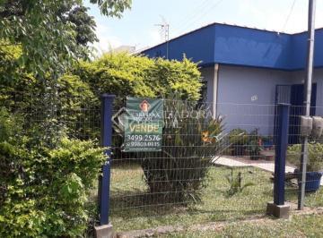 Casa · 125m² · 4 Quartos · Terreno no Centro do município com duas casas