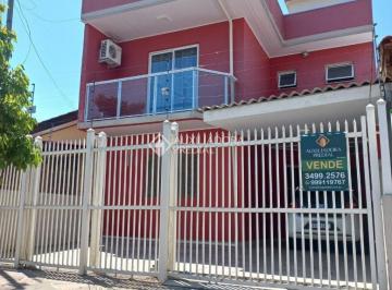Casa · 120m² · 2 Quartos · CASA