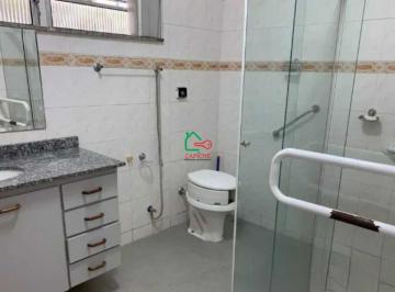 Casa · 262m² · 3 Quartos · 4 Vagas · Casa para alugar em Centro de 262.00m² com 3 Quartos, 1 Suite e 4 Garagens
