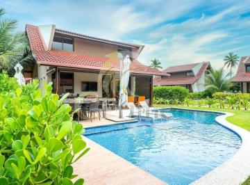 Casa · 160m² · 6 Quartos · 1 Vaga · Bangalô a beira-mar em Muro Alto