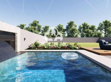 Casa · 370m² · 3 Quartos · 3 Vagas · Casa de Condomínio para venda em Estância Hípica de 370.00m² com 3 Quartos, 3 Suites e 3 Garagens