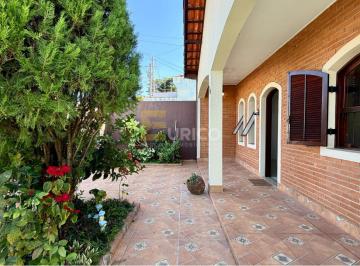 Casa · 125m² · 2 Quartos · 8 Vagas · Casa para venda em Centro de 125.42m² com 2 Quartos e 8 Garagens