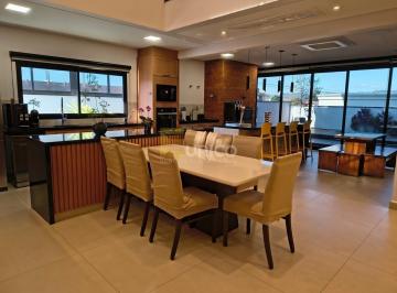 Casa · 262m² · 3 Quartos · 4 Vagas · Casa de Condomínio para venda em Condomínio Residencial Bosque da Mata de 262.50m² com 3 Quartos, 1